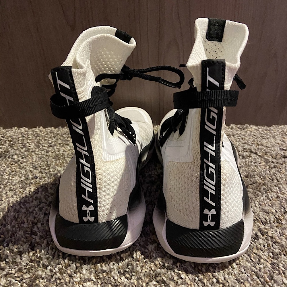 Under Armour Volleyball Shoe || Highlight Ace